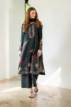 UE-493 Printed Lawn - Iznik