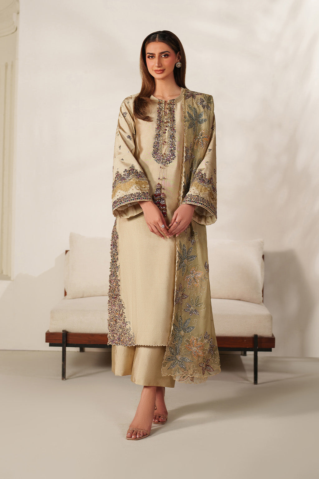 UE-617  Sheesha Silk Main image