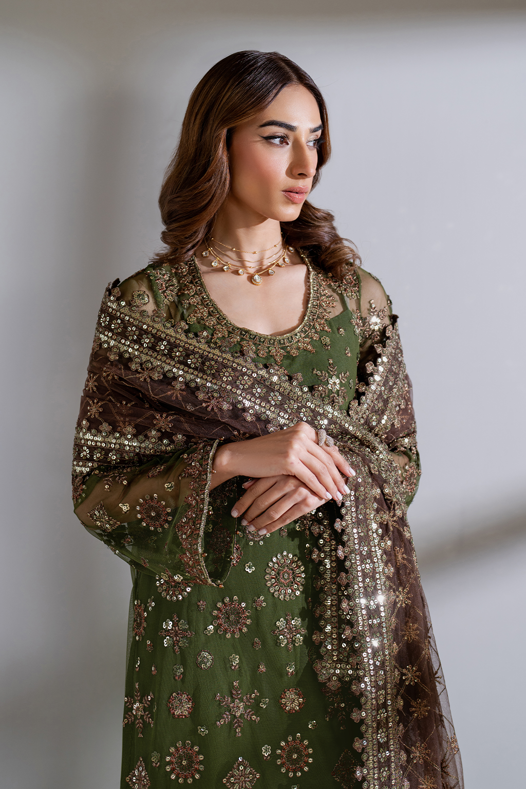 CC-62 Embroidered Net - Iznik