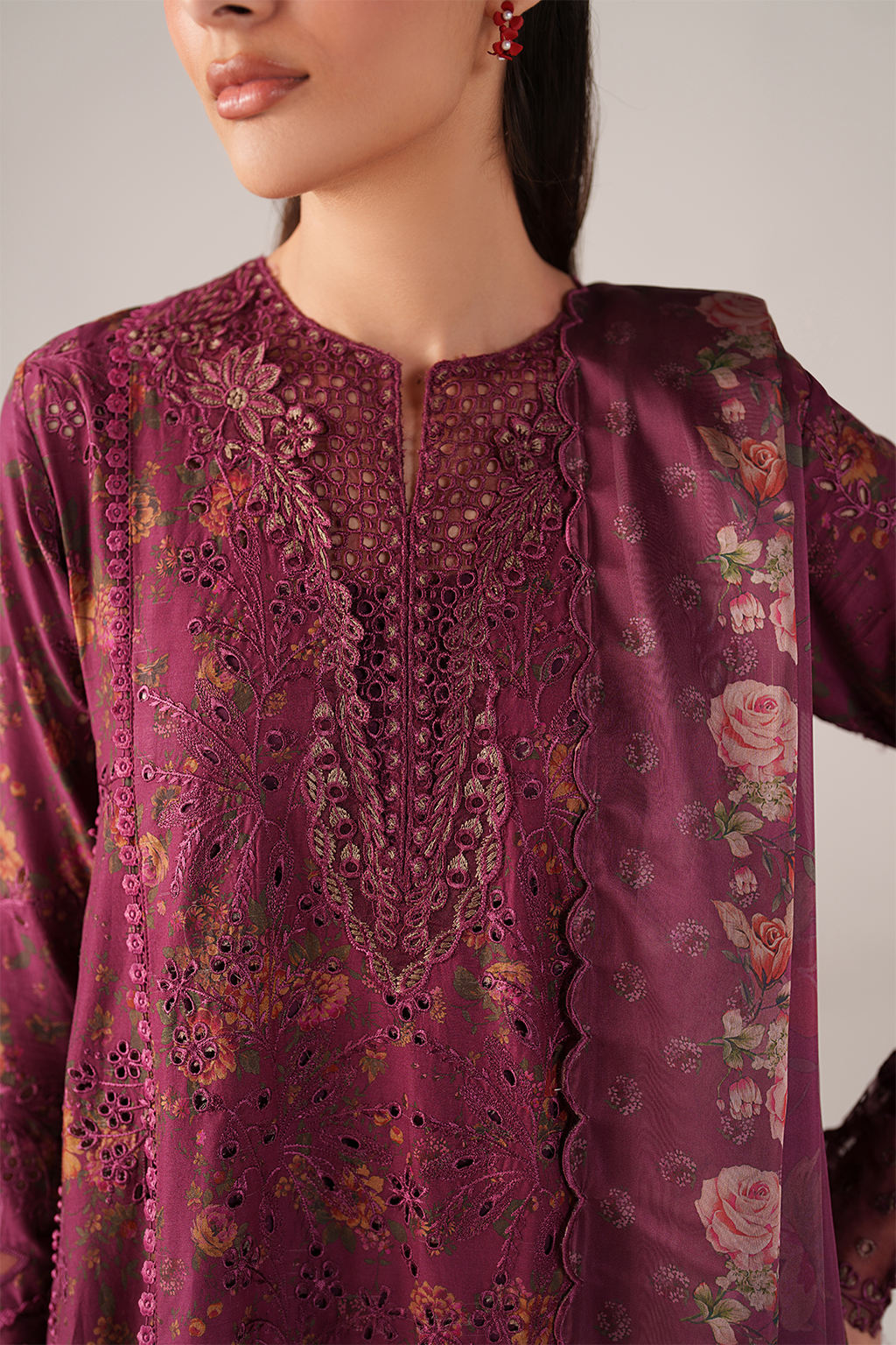 SS-04 Embroidered Lawn
