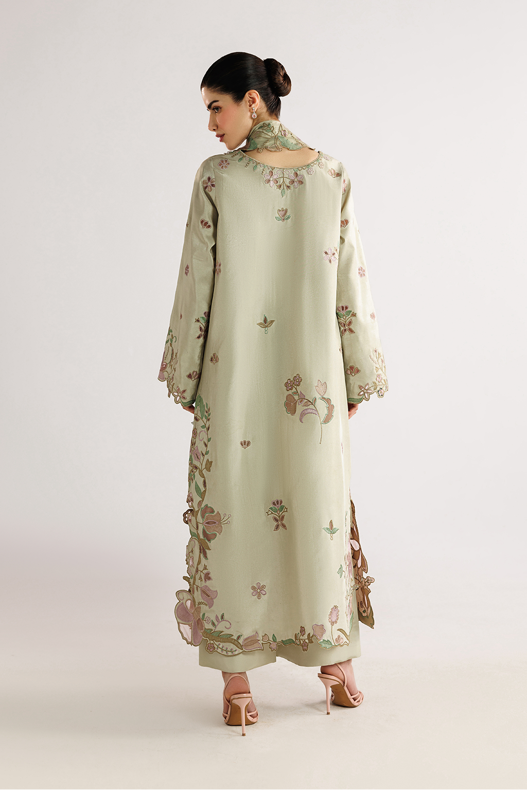 UE-649 Ramen Silk Secondary image