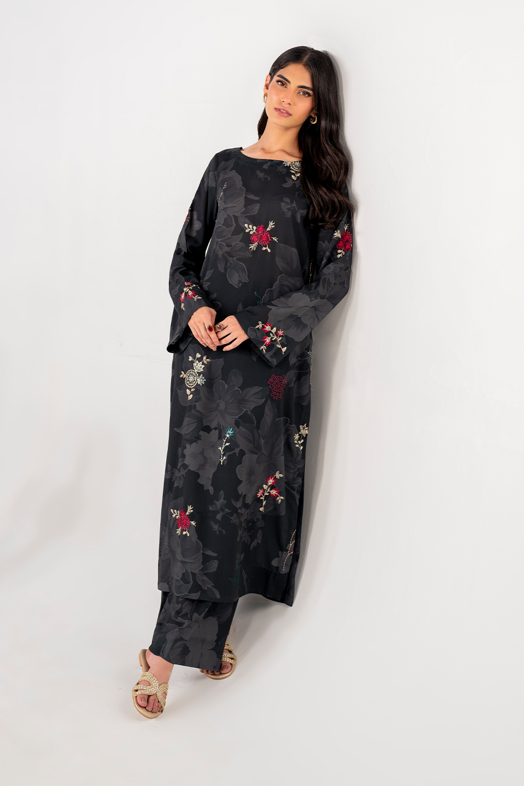 IP-241 Printed Georgette - Iznik
