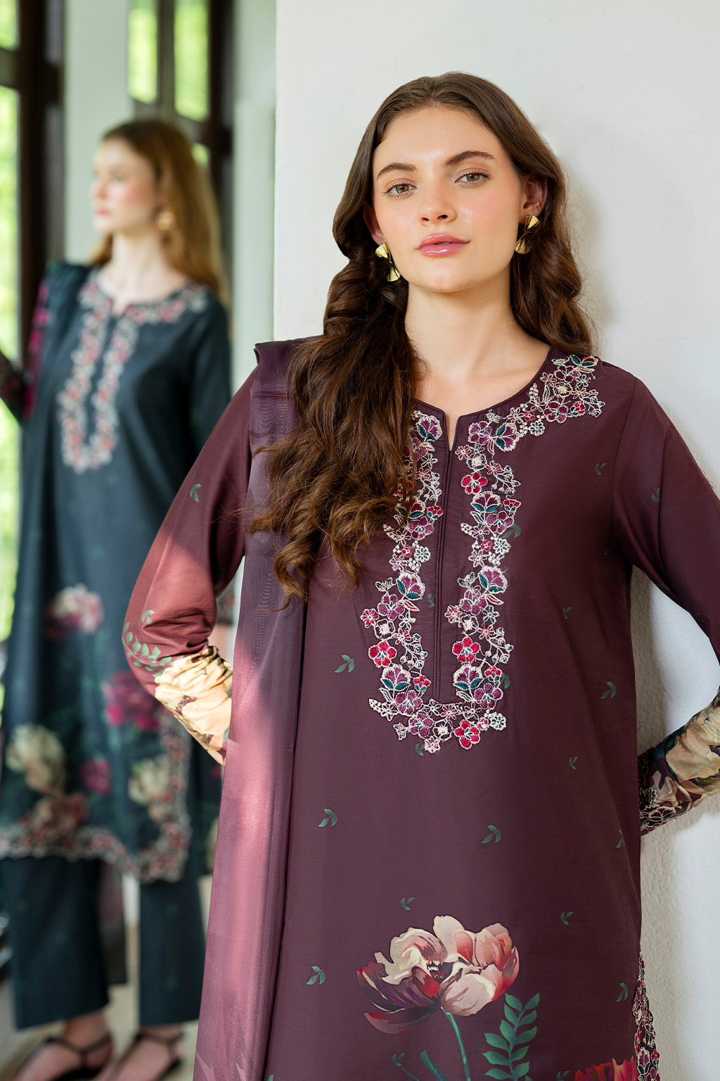 UE-494 Printed Lawn - Iznik