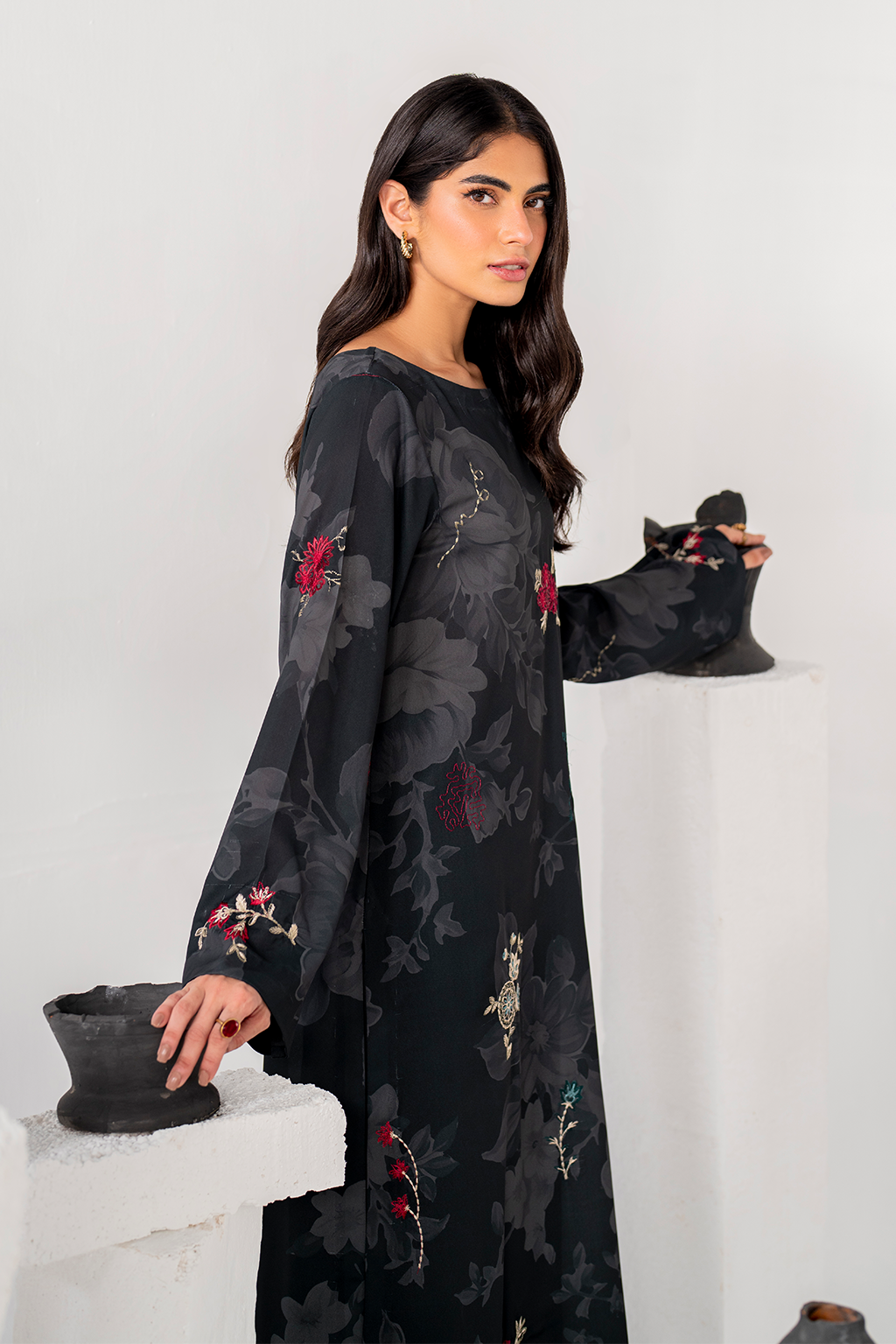 IP-241 Printed Georgette - Iznik