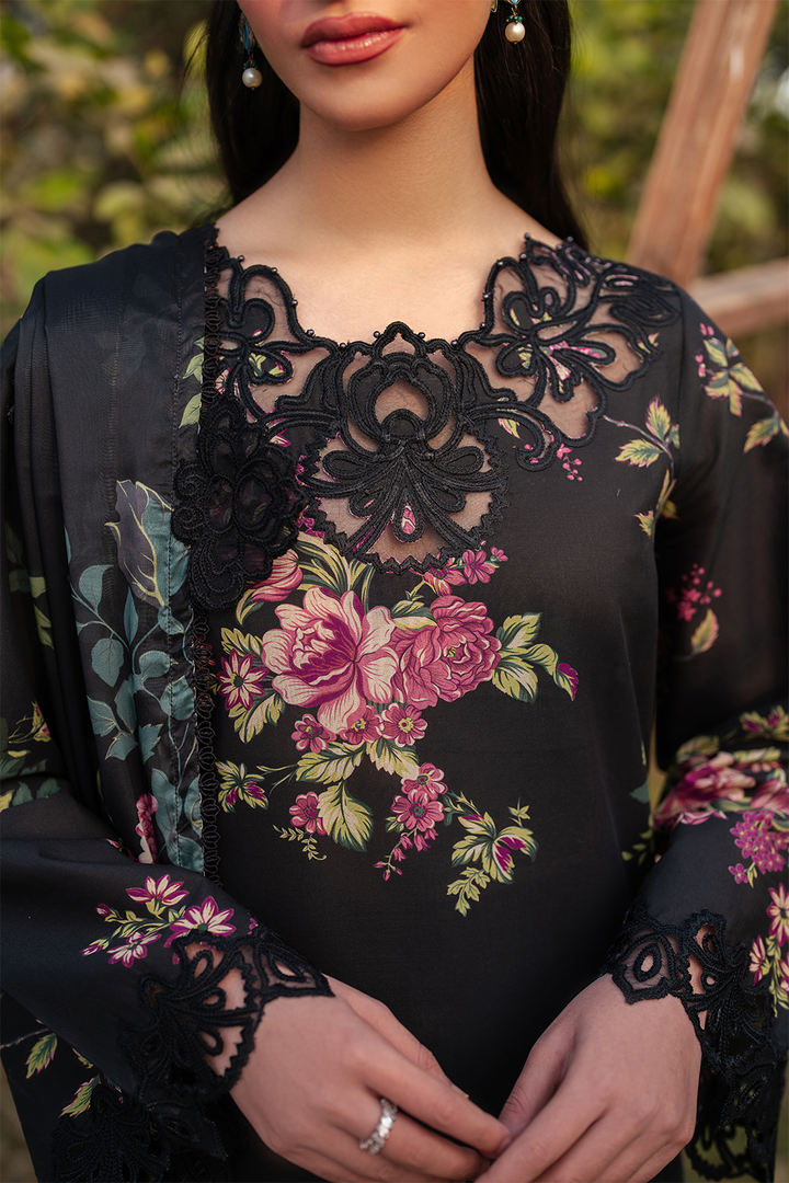 UE-394 Printed Lawn - Iznik