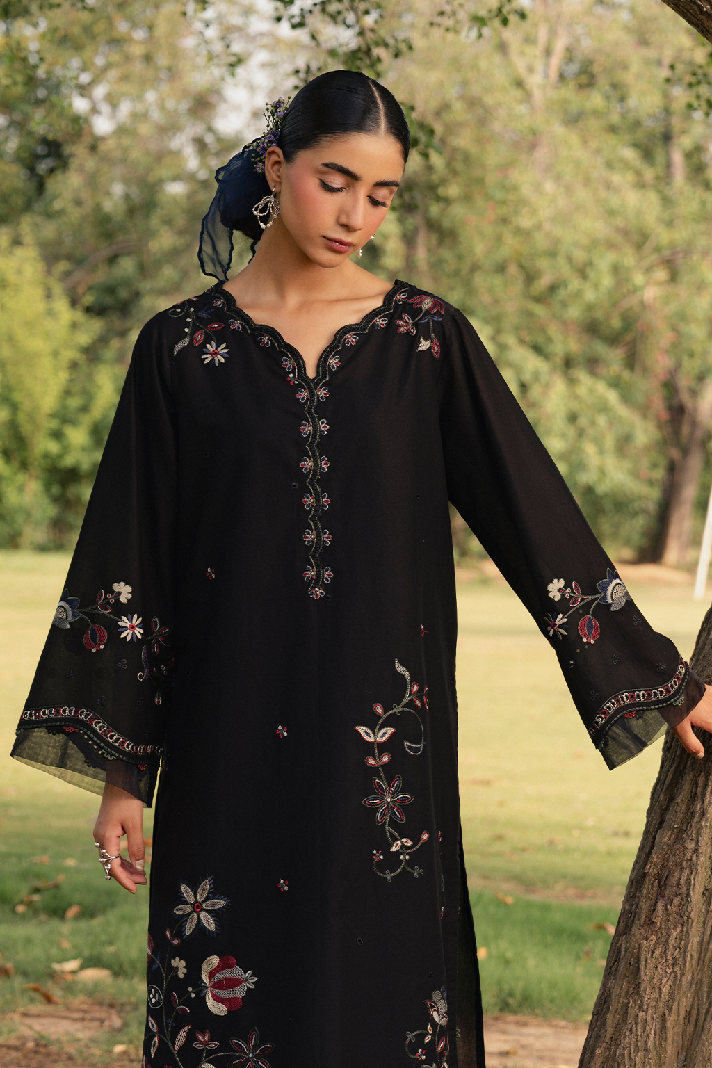 IP-379 DYED LAWN