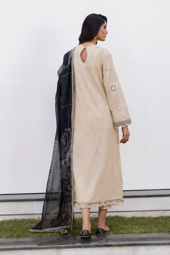 UE-100 - Walnut Cream - Iznik