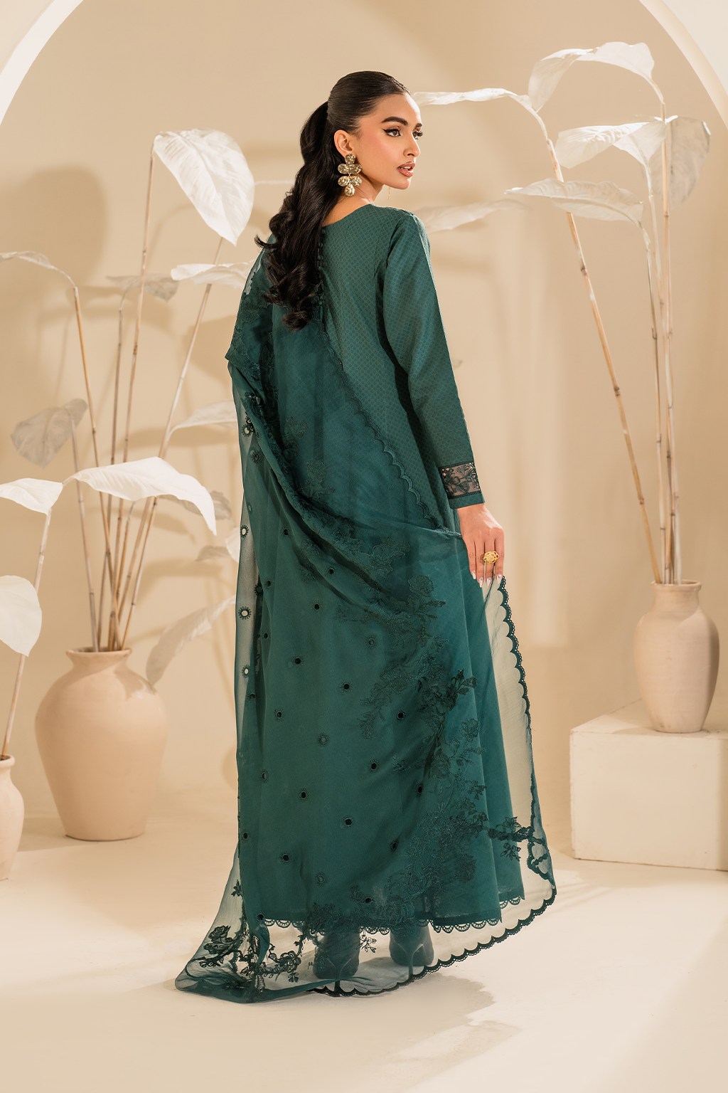 UE-422 Textured Lawn - Iznik