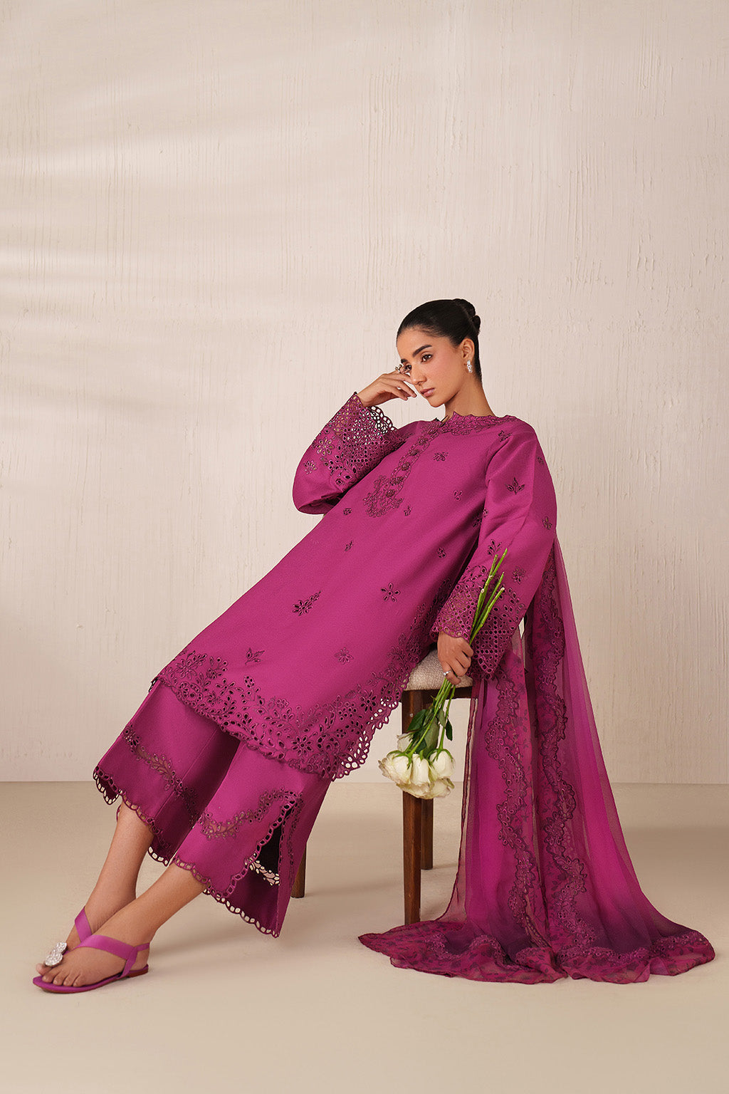 UE-593 Embroidered Textured Lawn - Iznik Global