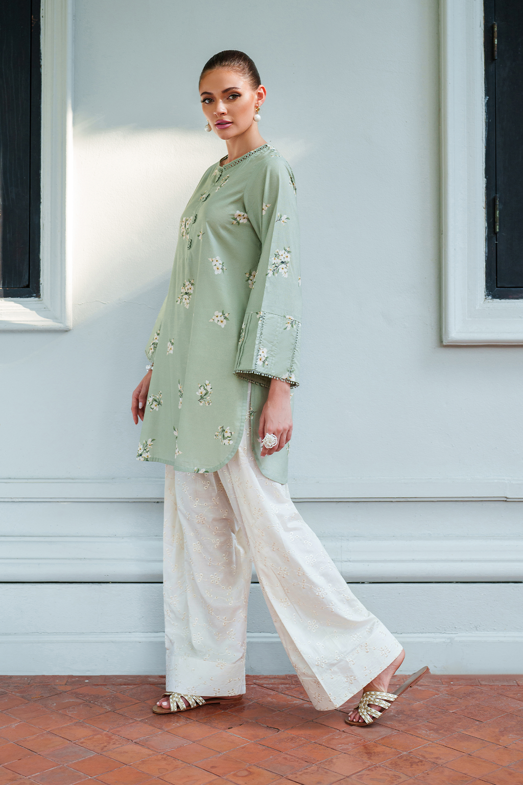 IP-312 Printed Lawn - Iznik