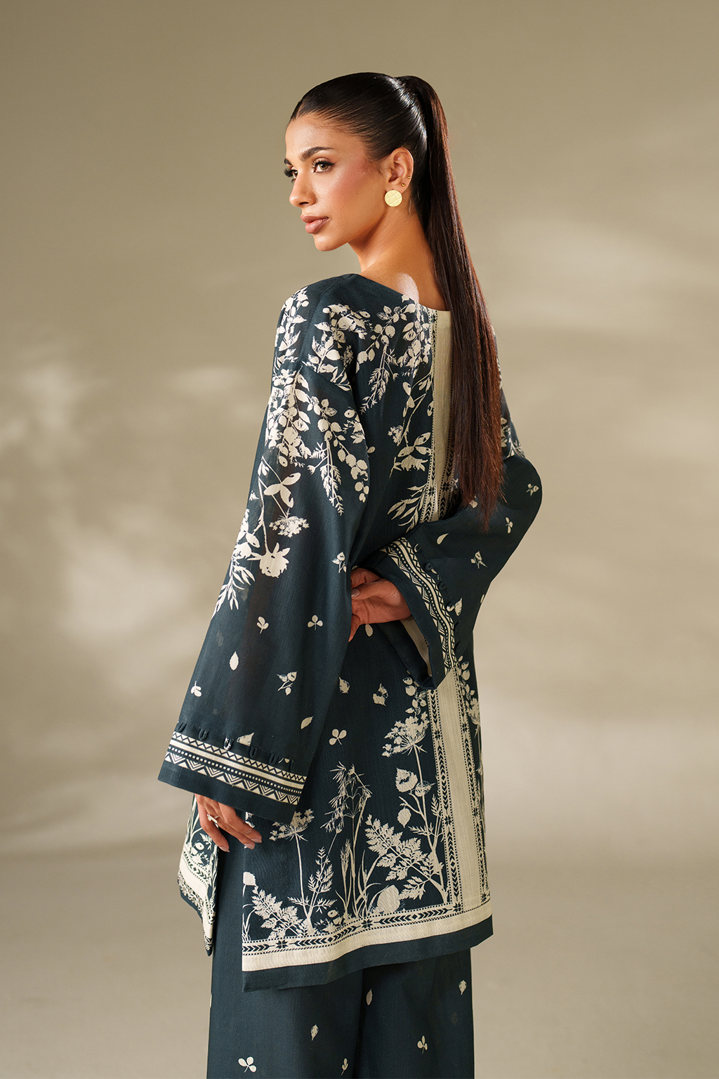 IP-343 Printed Khaddar