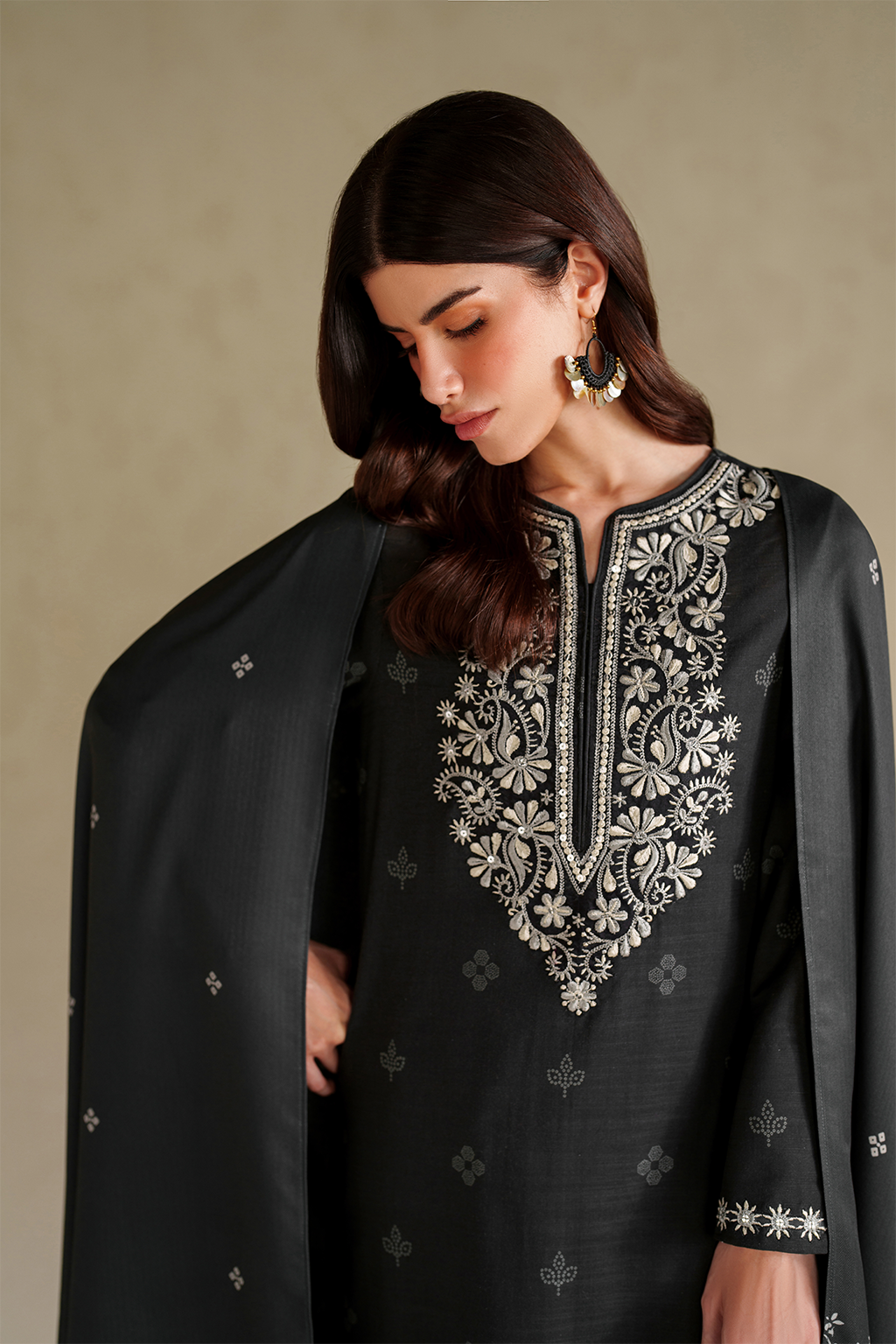 UE-591 Printed Khaddar