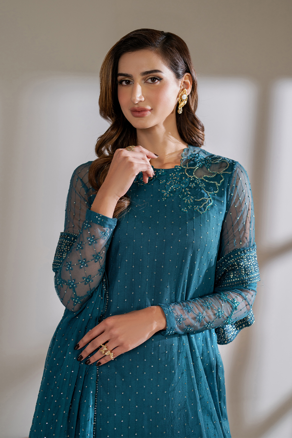 CC-57 Embroidered Net - Iznik
