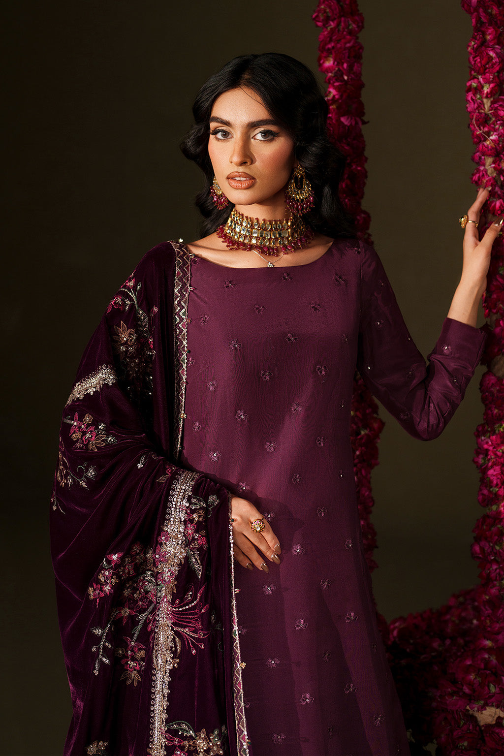 IV-68  Embroidered Velvet Secondary image