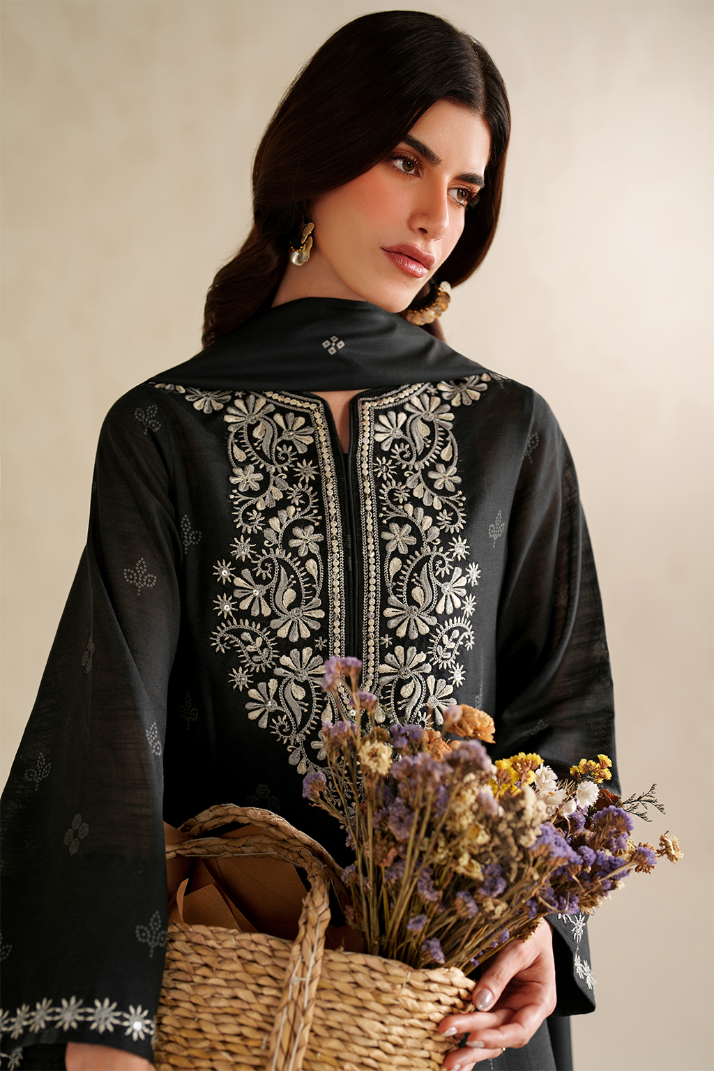 UE-591 Printed Khaddar - Iznik