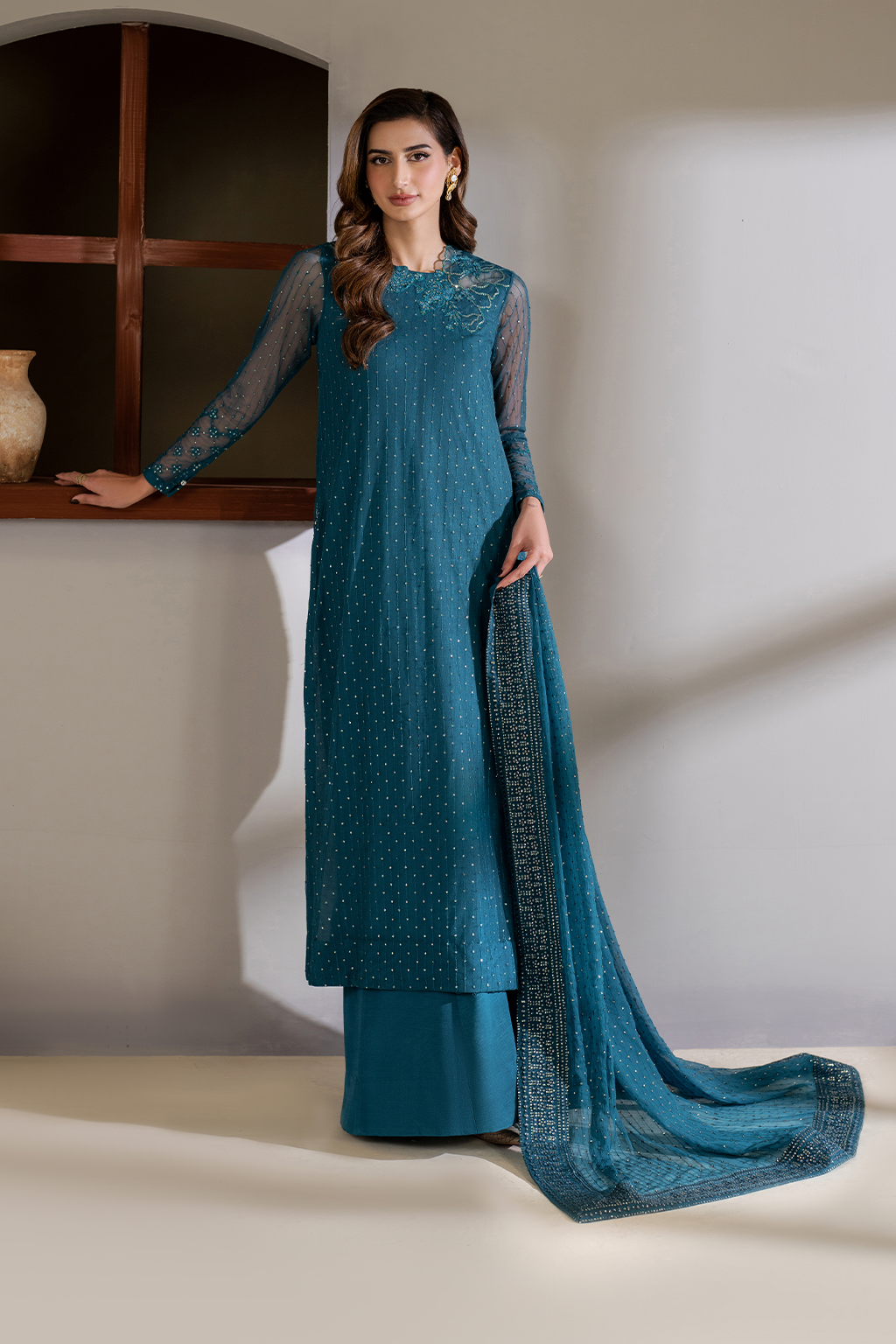 CC-57 Embroidered Net - Iznik