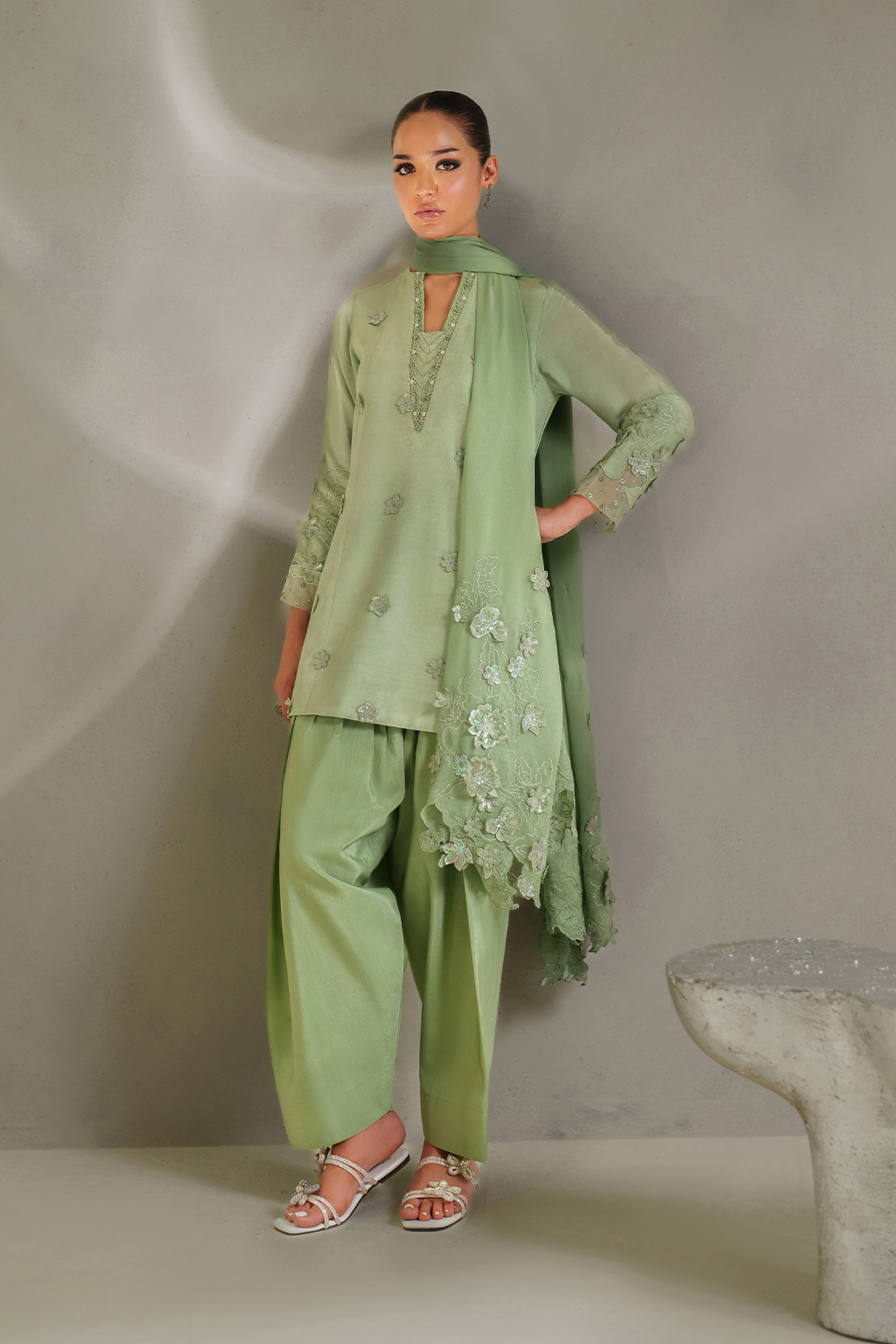 IP-339 Embroidered Rawsilk Main image