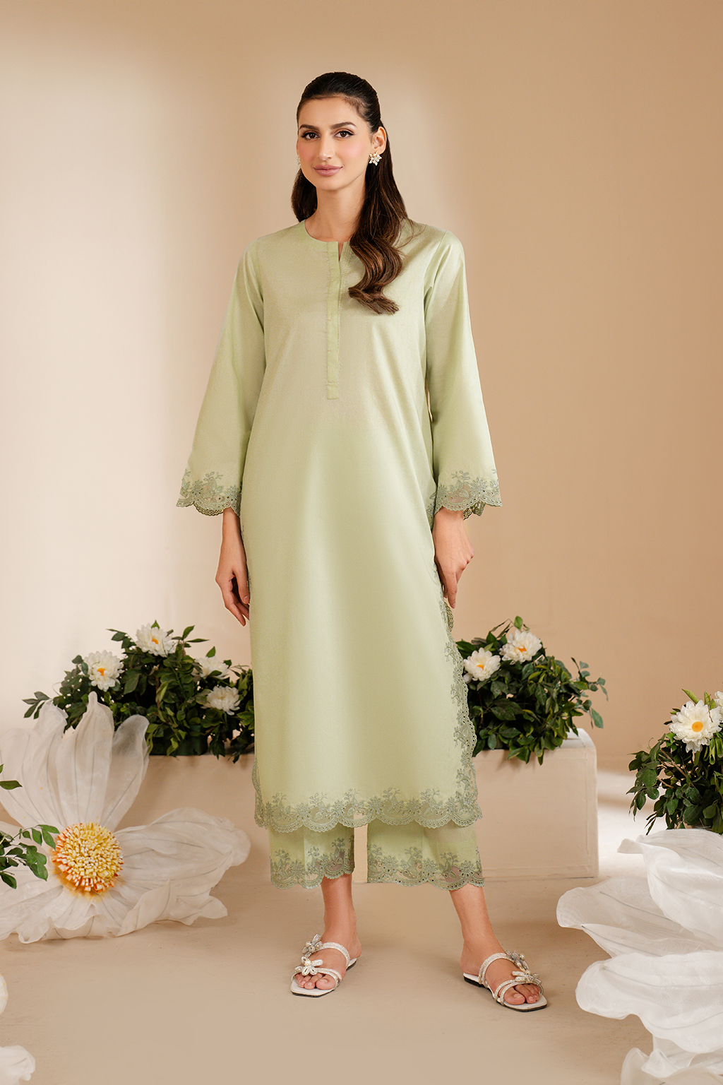 プライド　タスマニアウールミドルコート40 The Everyday edit – iznik-global