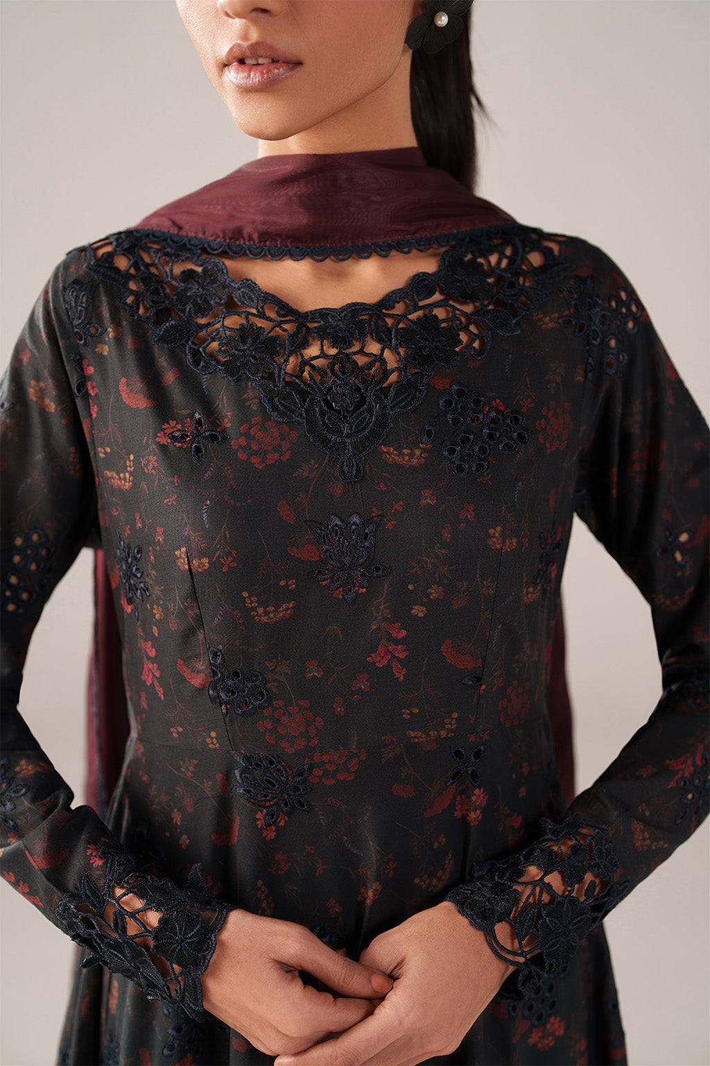 SS-09 Embroidered Lawn Secondary image