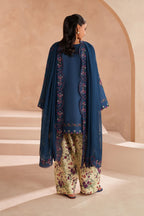 UE-607 Embroidered Lawn - Iznik