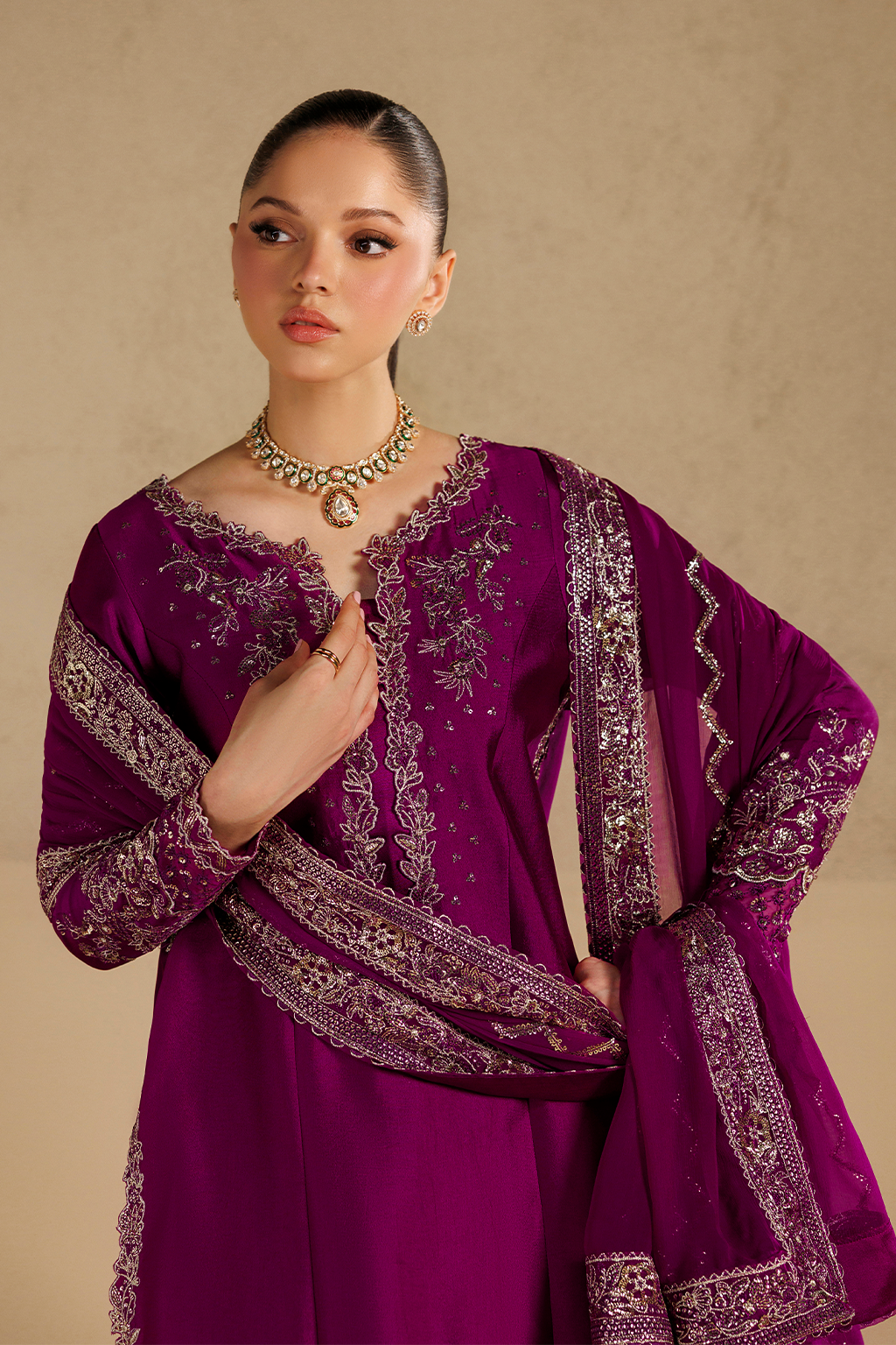 UE-736 Embroidered Sheesha Silk
