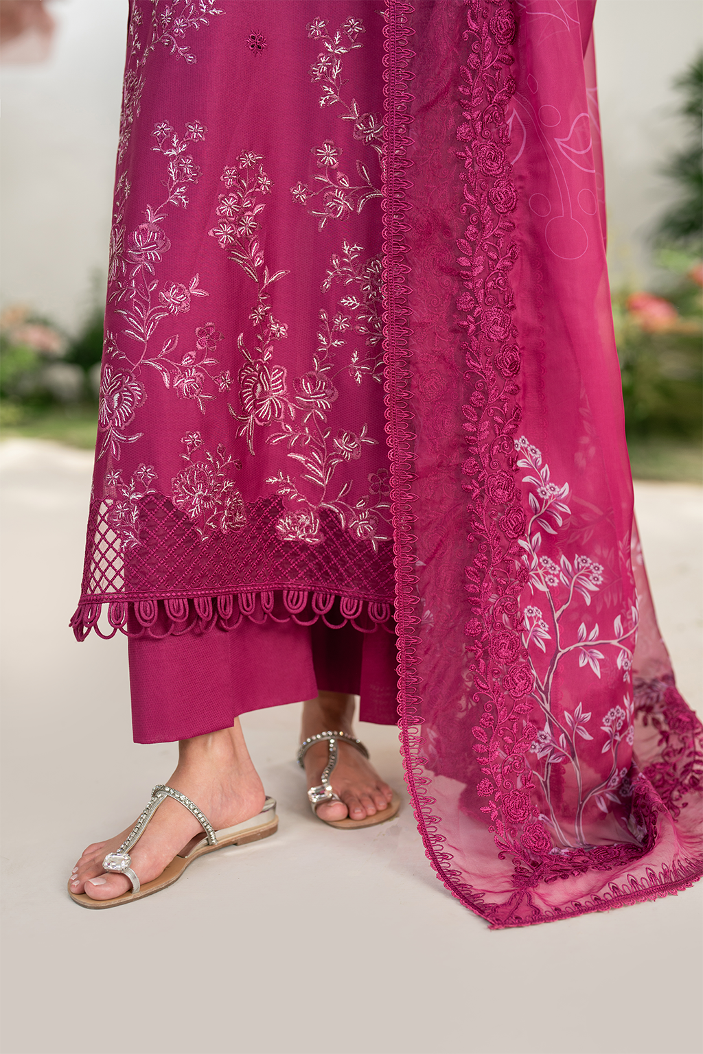 IFE-07 Embroidered Lawn