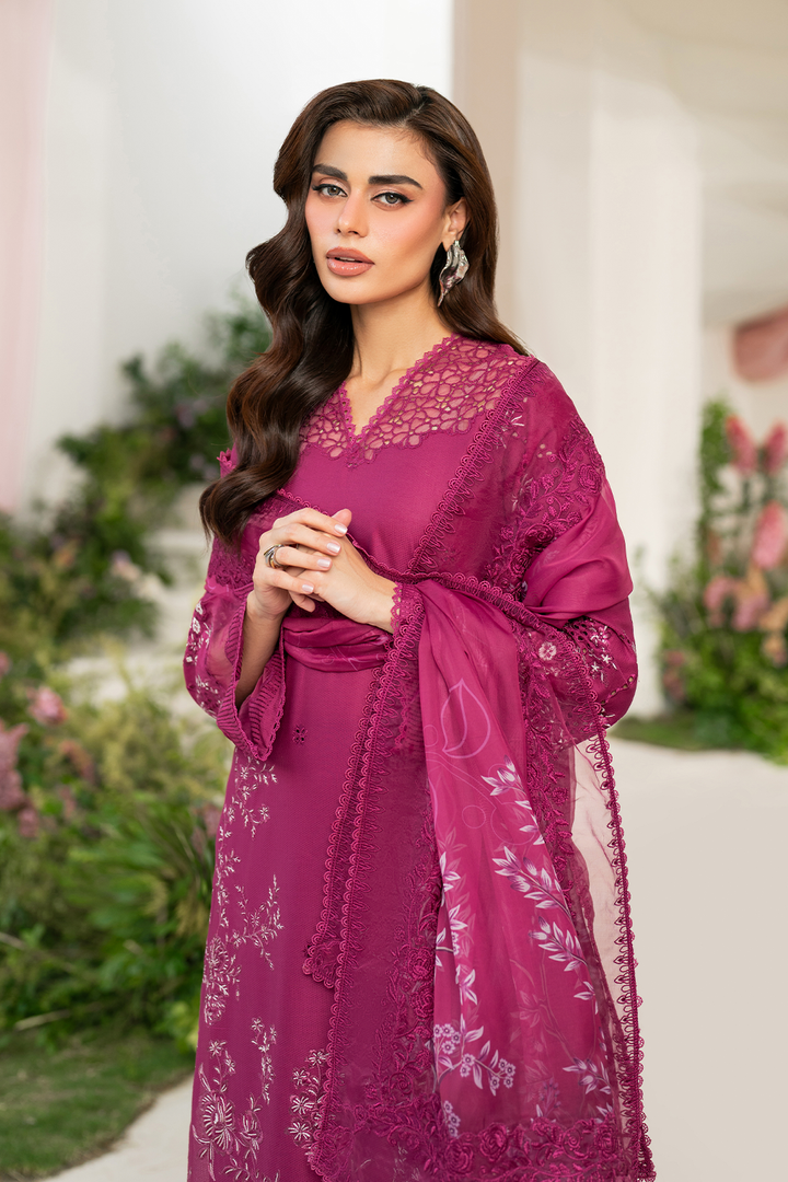 IFE-07 Embroidered Lawn