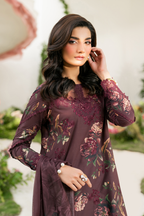 IFE-10 Embroidered Lawn