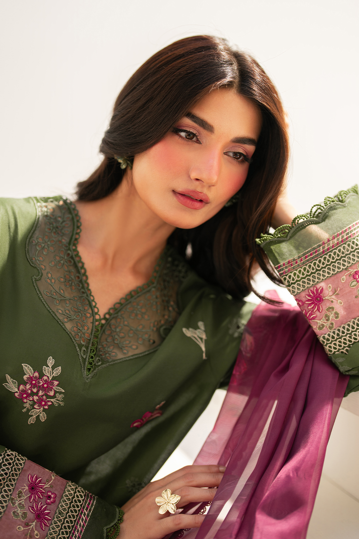 IFE-02  Embroidered Lawn
