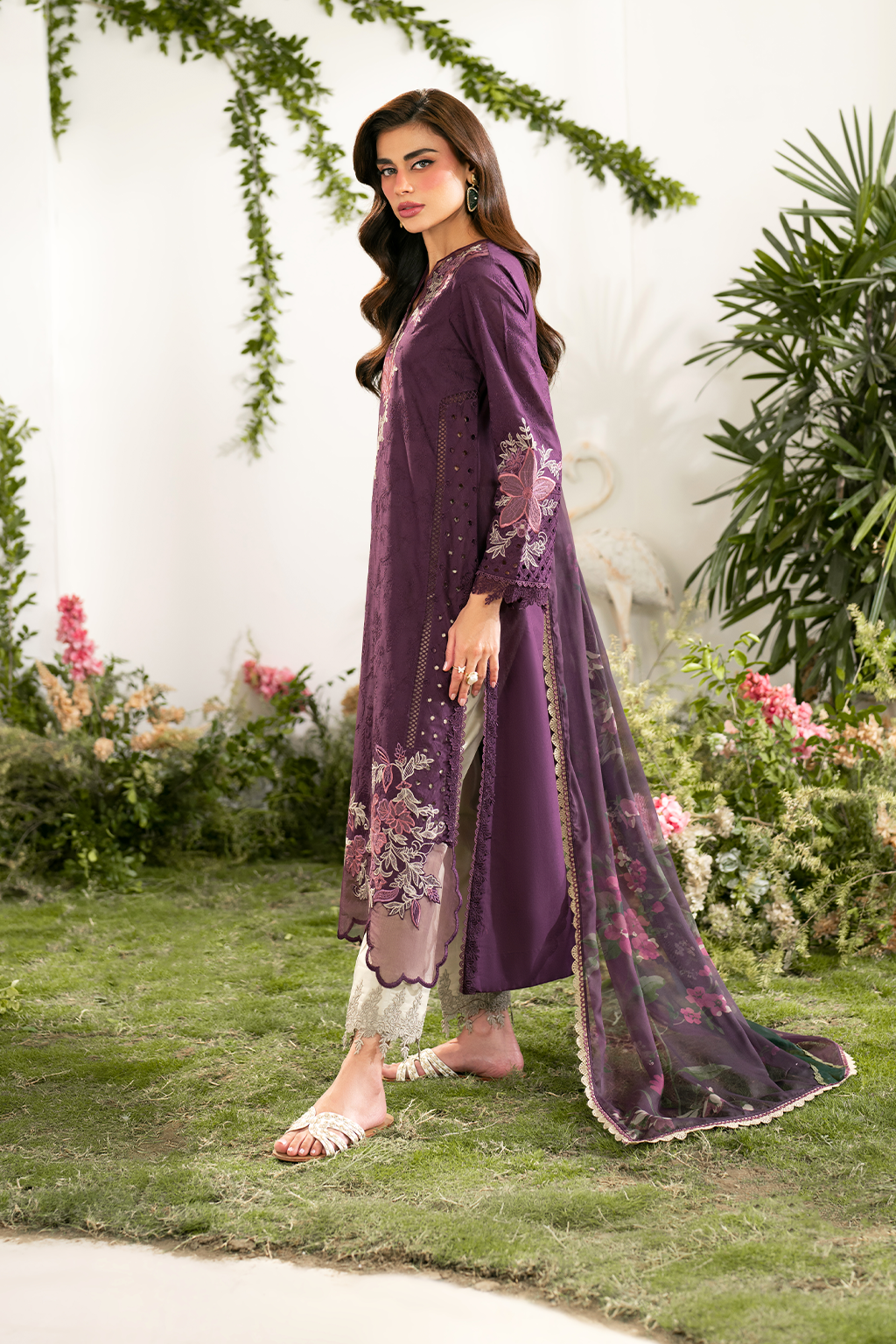 IFE-03  Embroidered Lawn