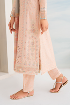 IGL-10 Embroidered Lawn - Iznik
