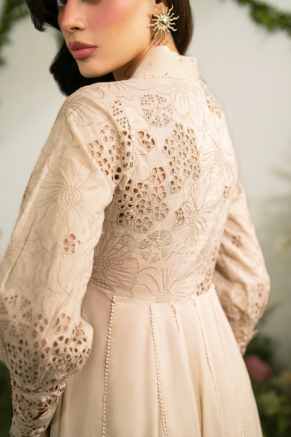 Embroidered Lawn dress - Iznik