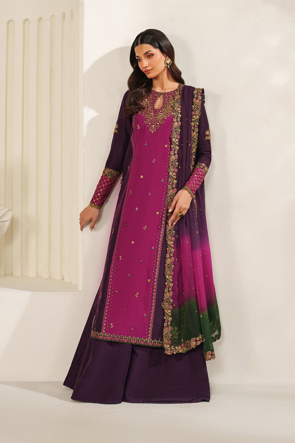 UE-611  Embroidered  Ramen Silk