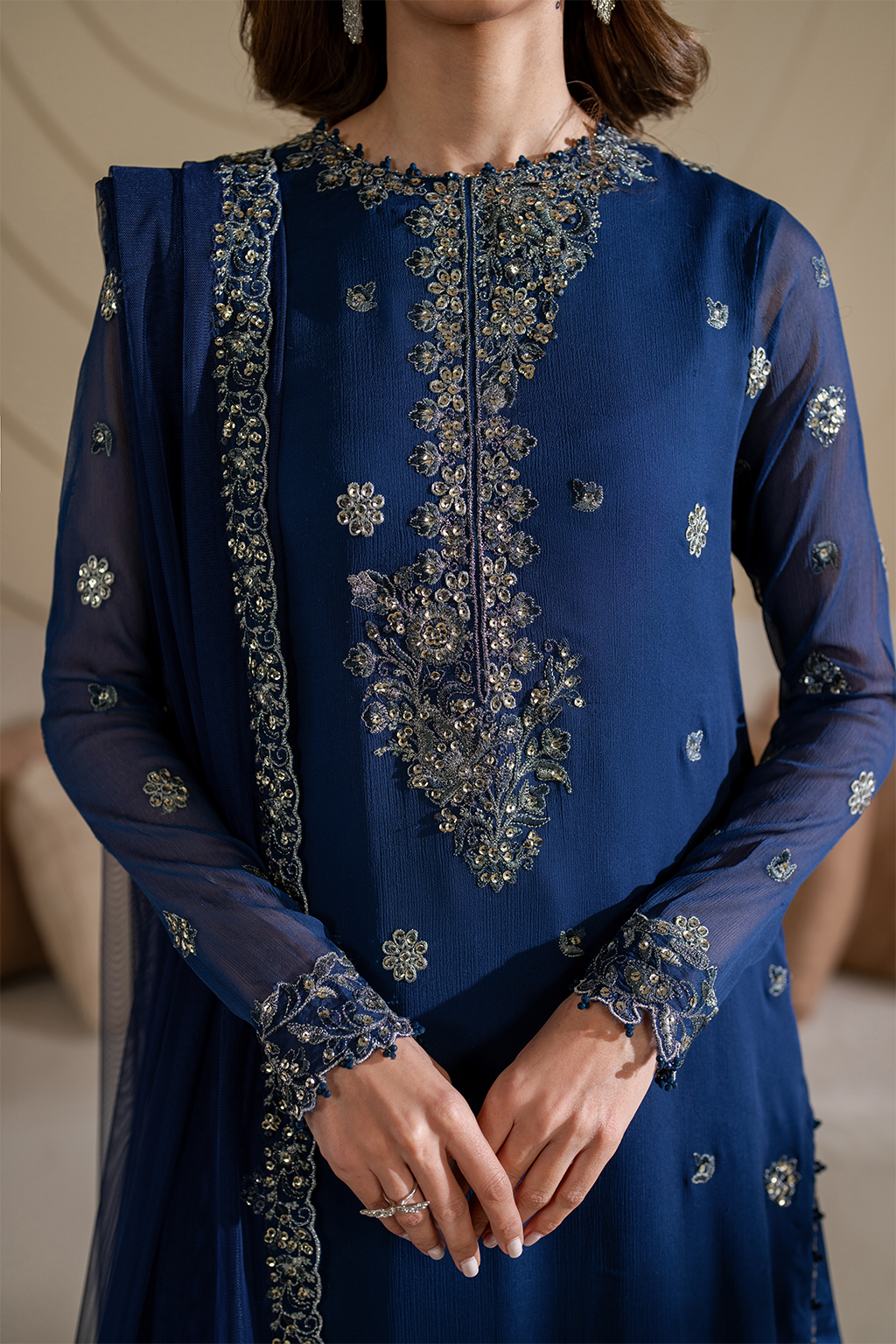 CC-60  Embroidered Net - Iznik