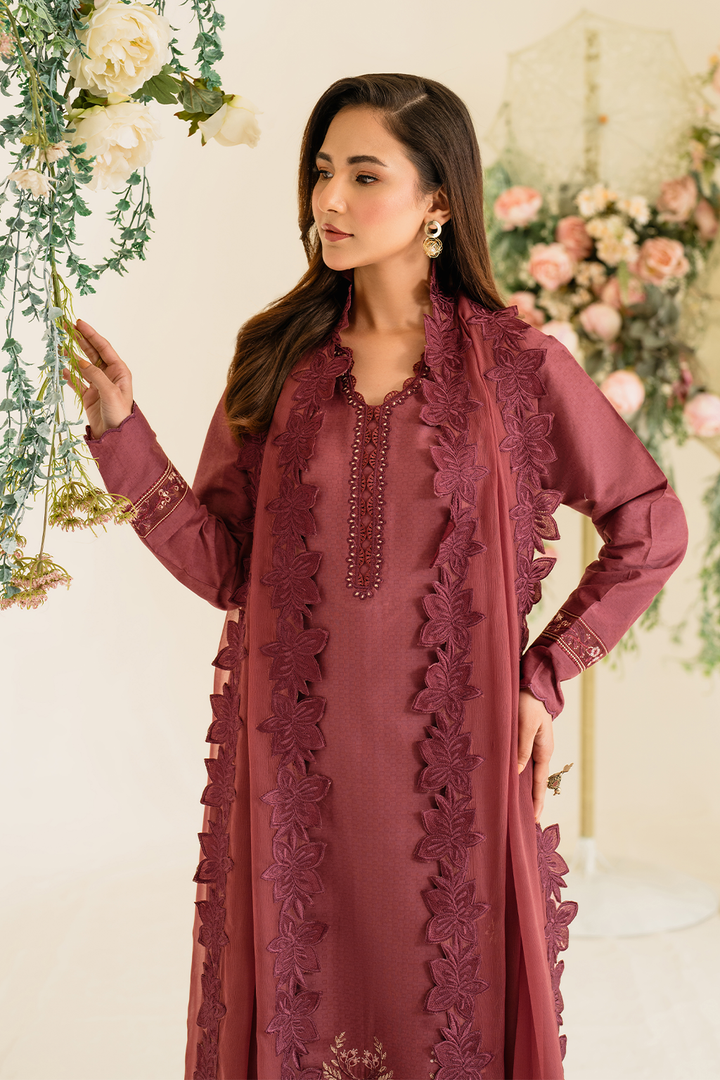 UE-432 Embroidered Textured Lawn - Iznik
