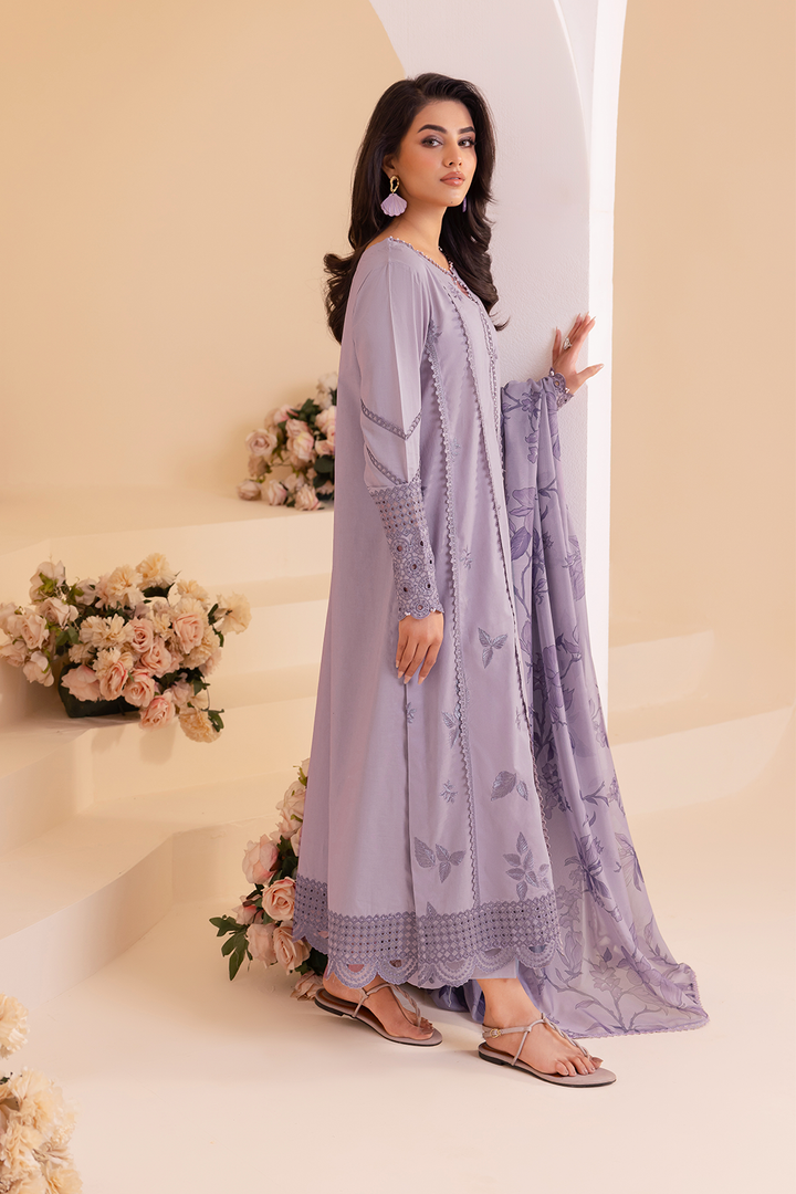 UE-252 Embroidered Lawn - Iznik