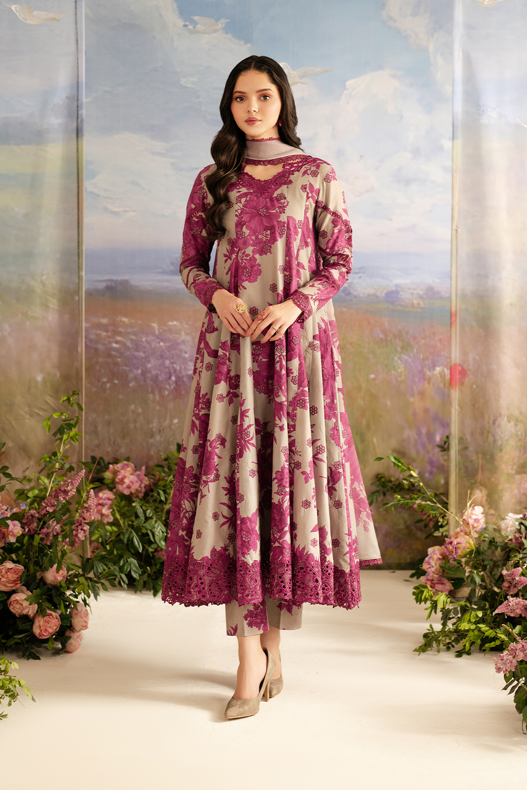 UE-457  Embroidered Printed Lawn - Iznik