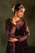 IV-54 Embroidered Velvet - Iznik Global