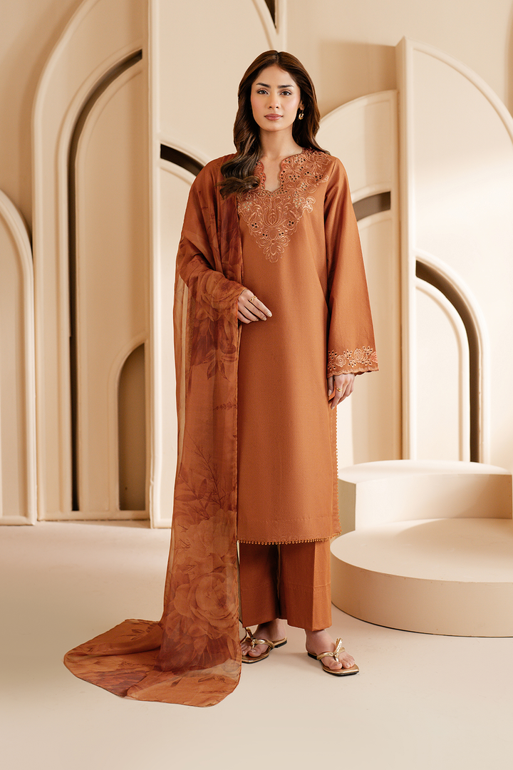 UE-461  Embroidered Lawn
