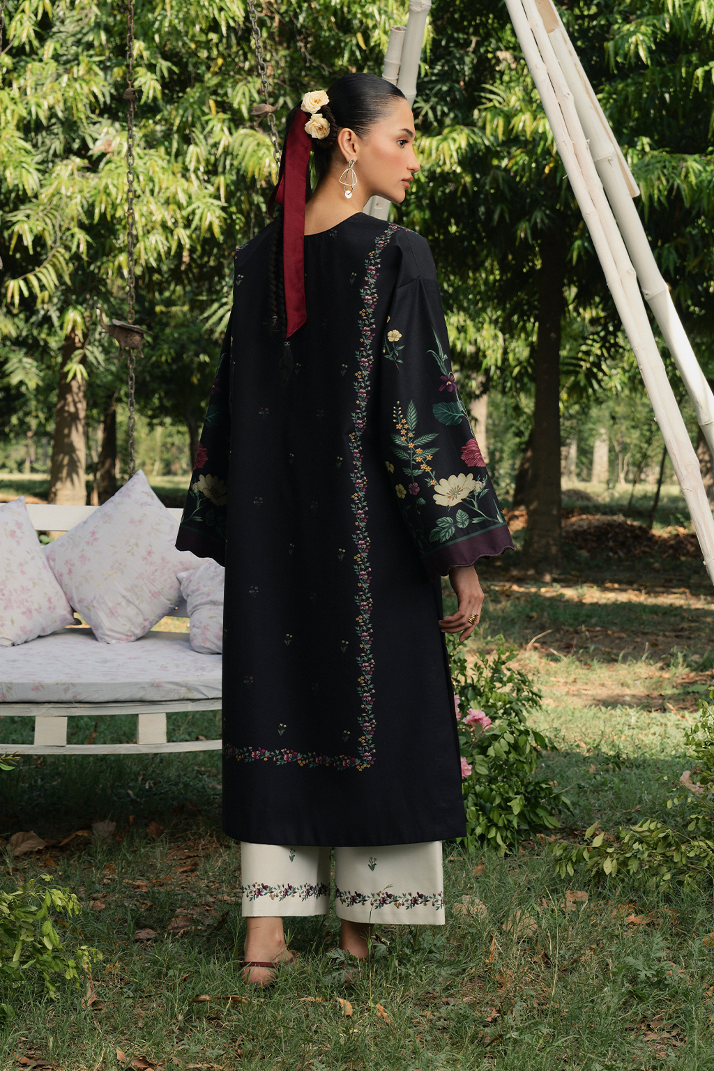 IP-385 PRINTED LAWN