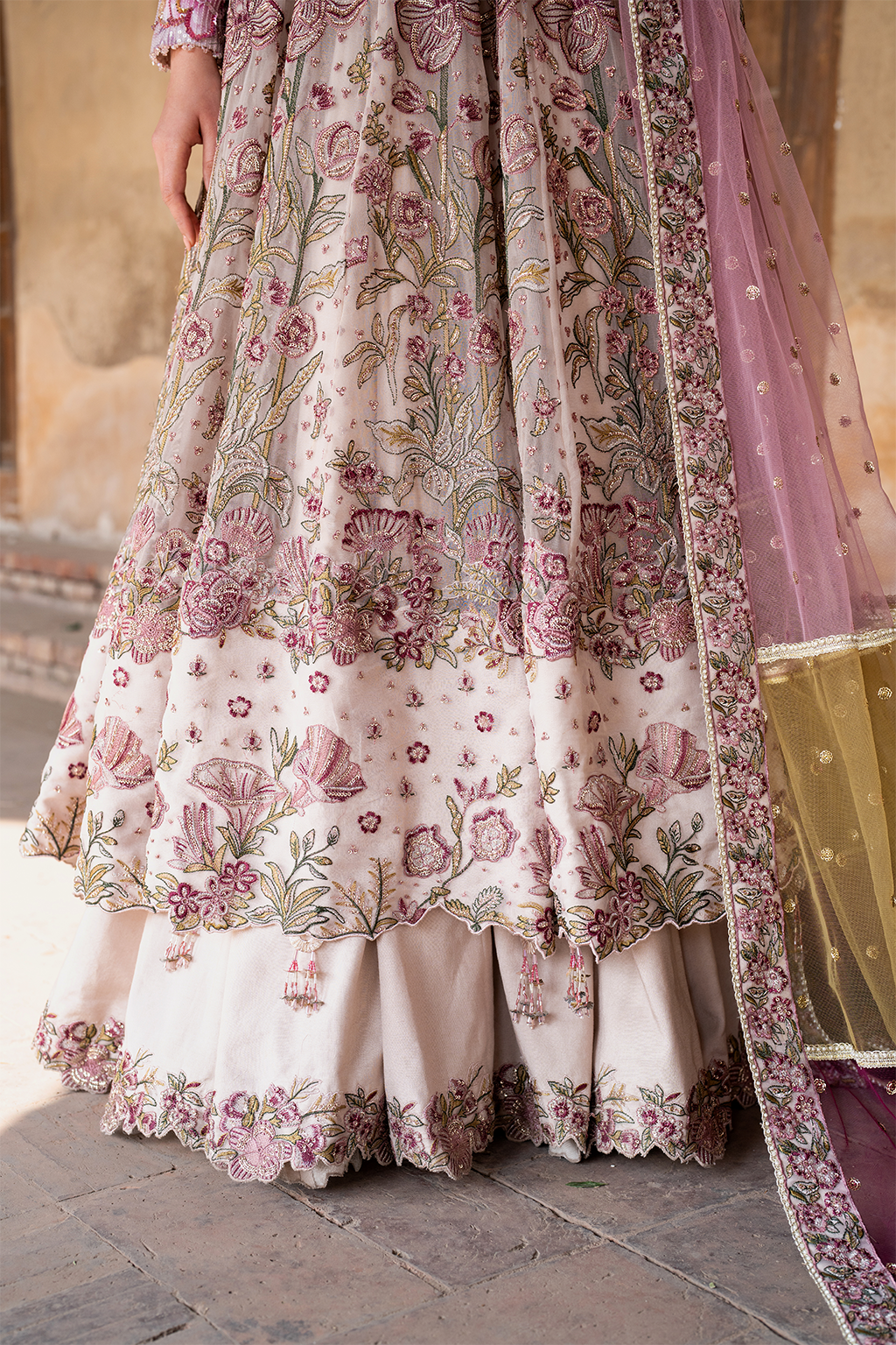 Embroidered Printed Silk - Iznik