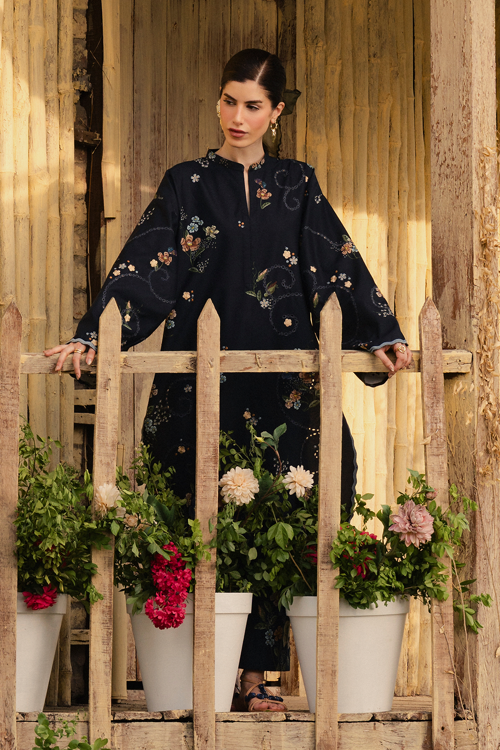 IP-389 PRINTED LAWN