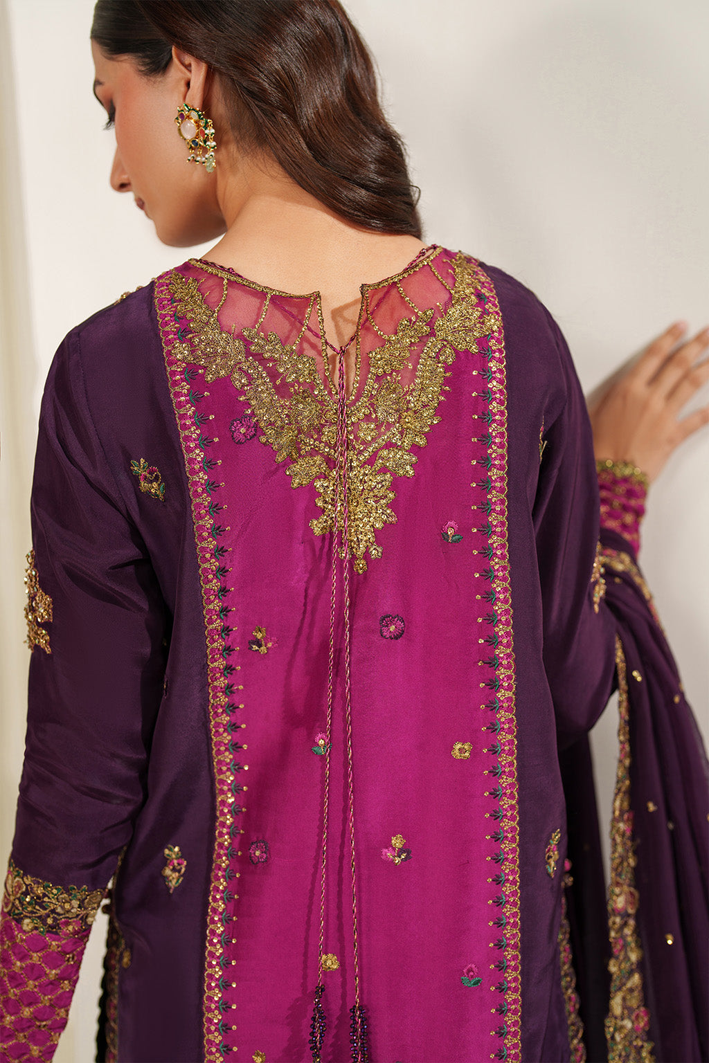 UE-611  Embroidered  Ramen Silk