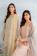 IGL-10 Embroidered Lawn - Iznik