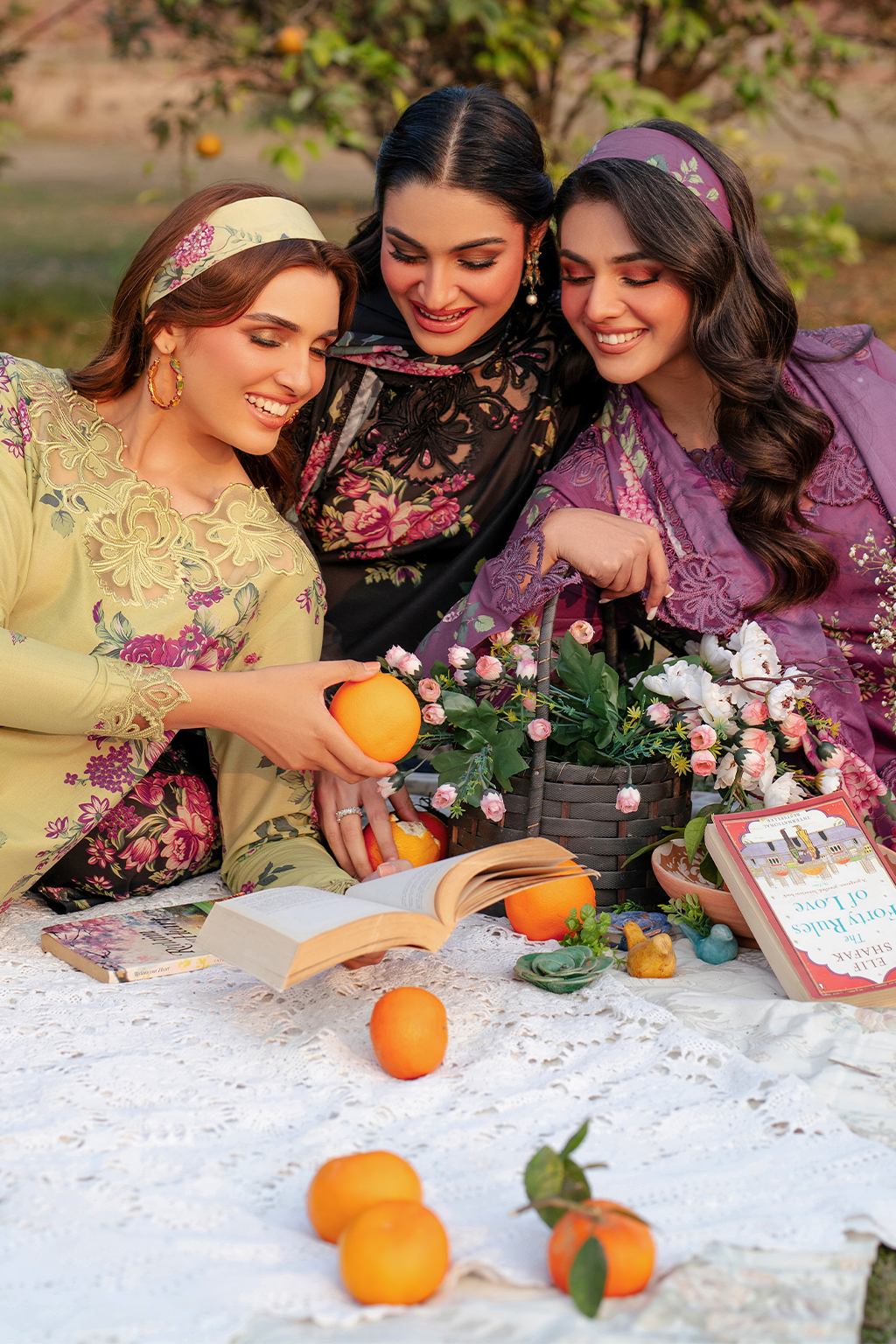 UE-395 Printed Lawn - Iznik