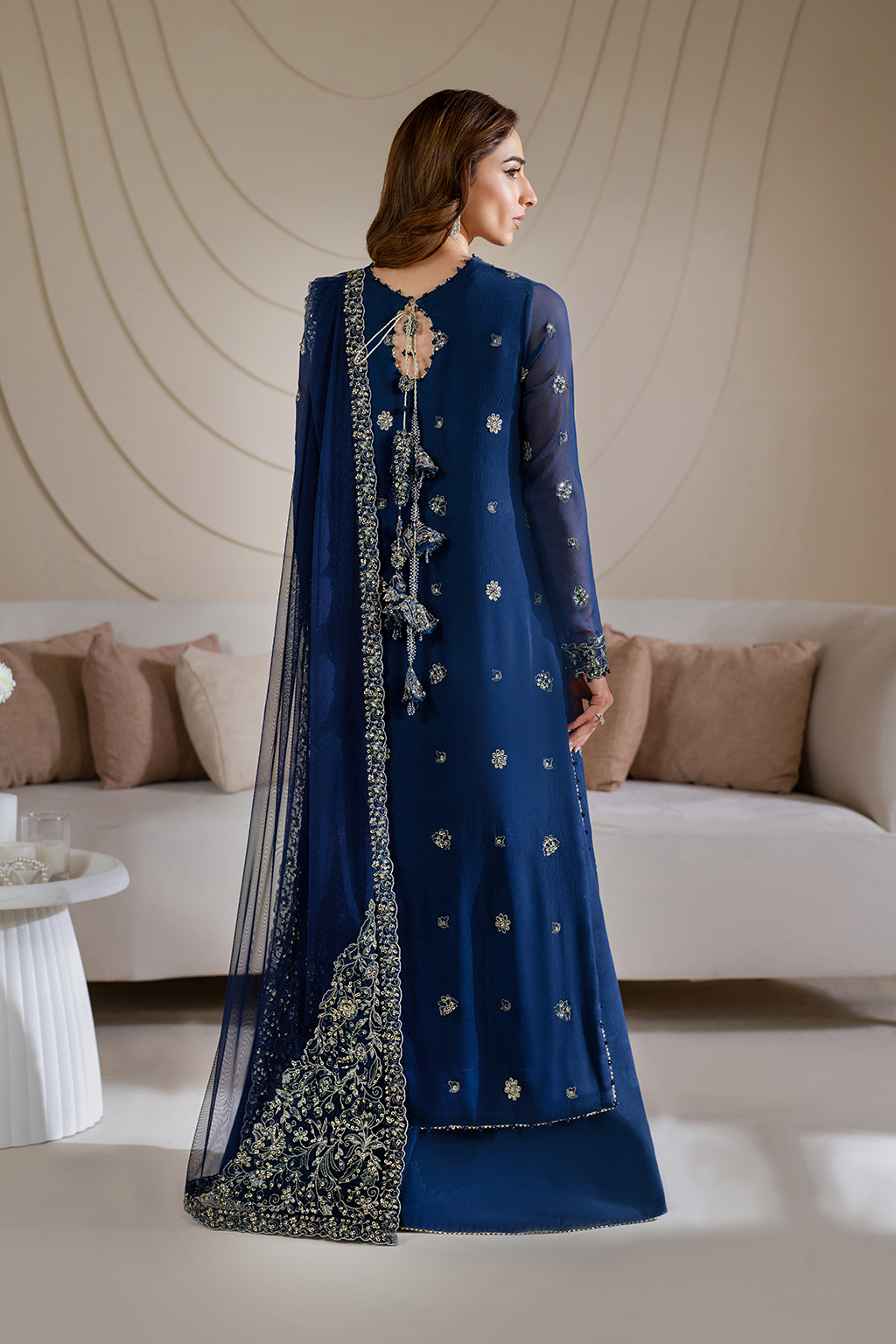 CC-60  Embroidered Net - Iznik