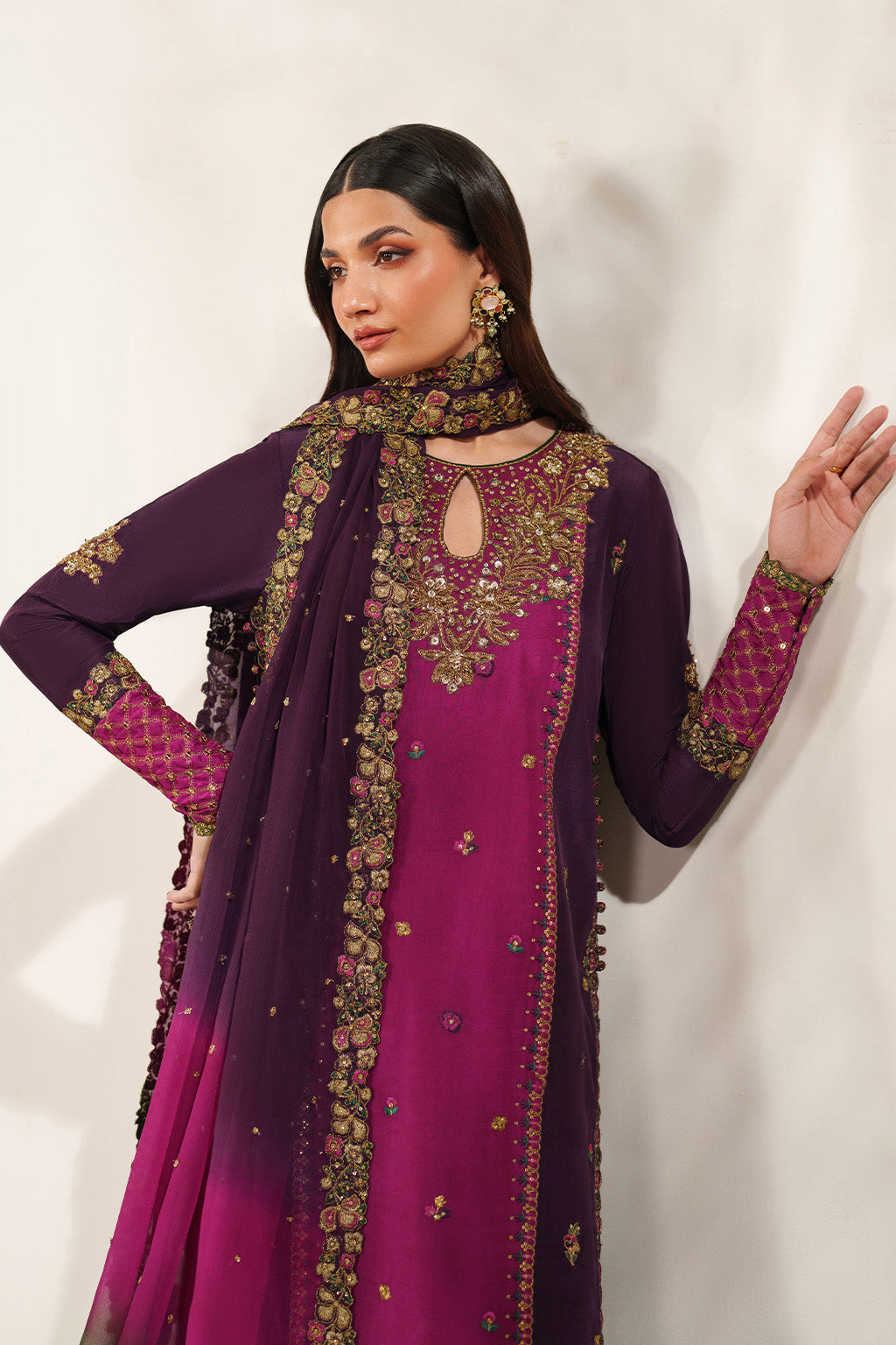 UE-611  Embroidered  Ramen Silk