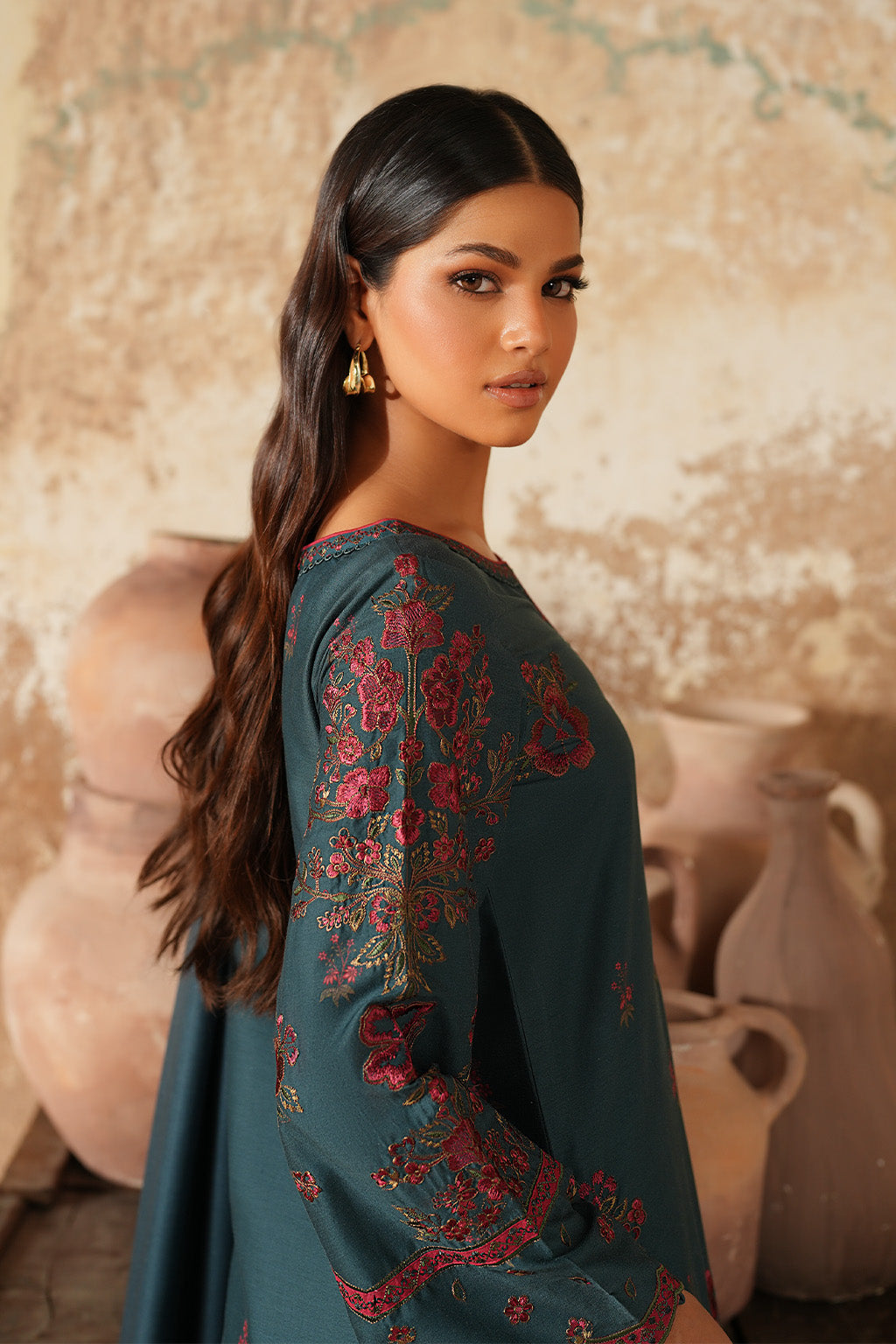 IPF-01 Embroidered Printed Linen Secondary image