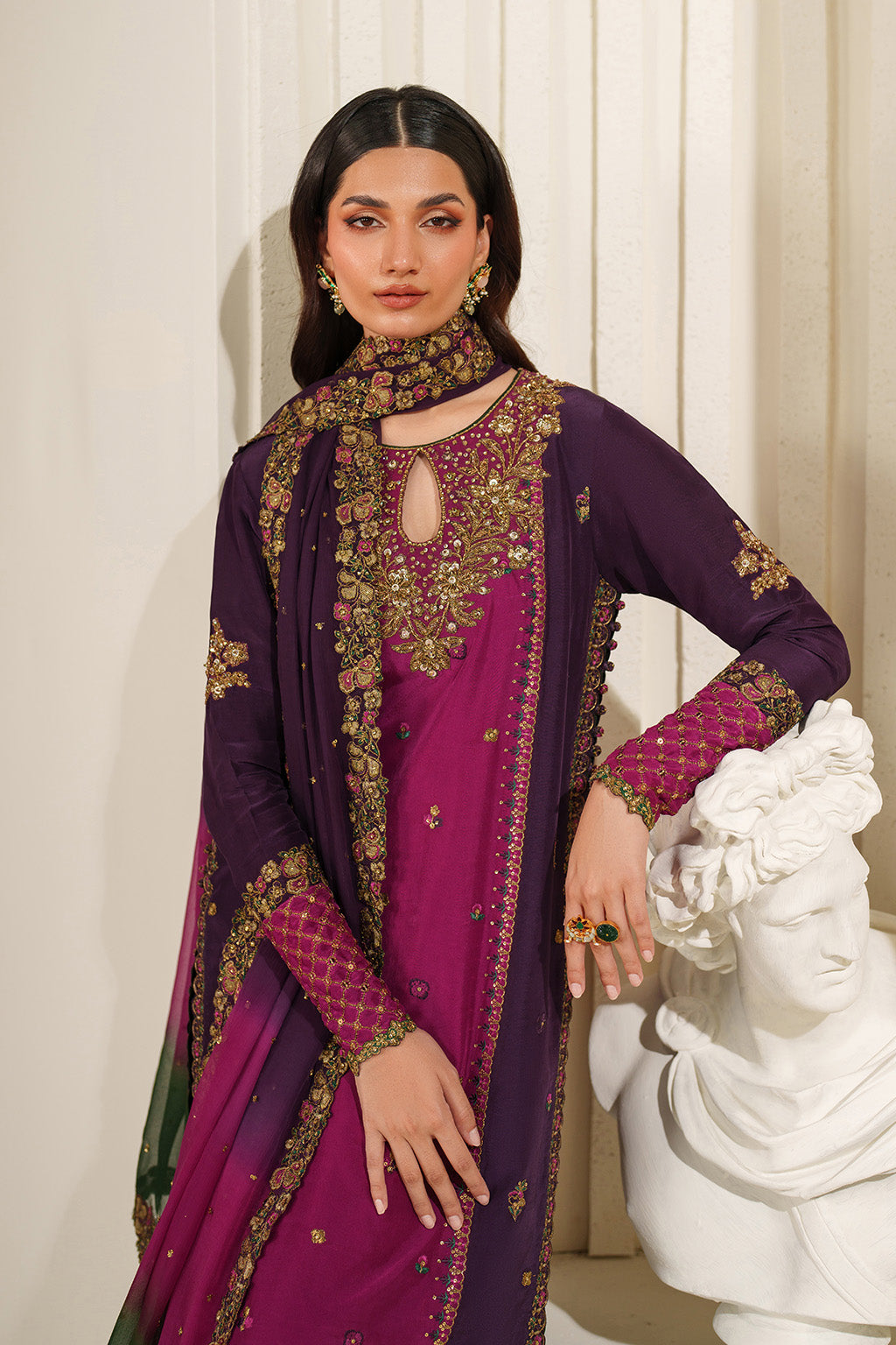 UE-611  Embroidered  Ramen Silk
