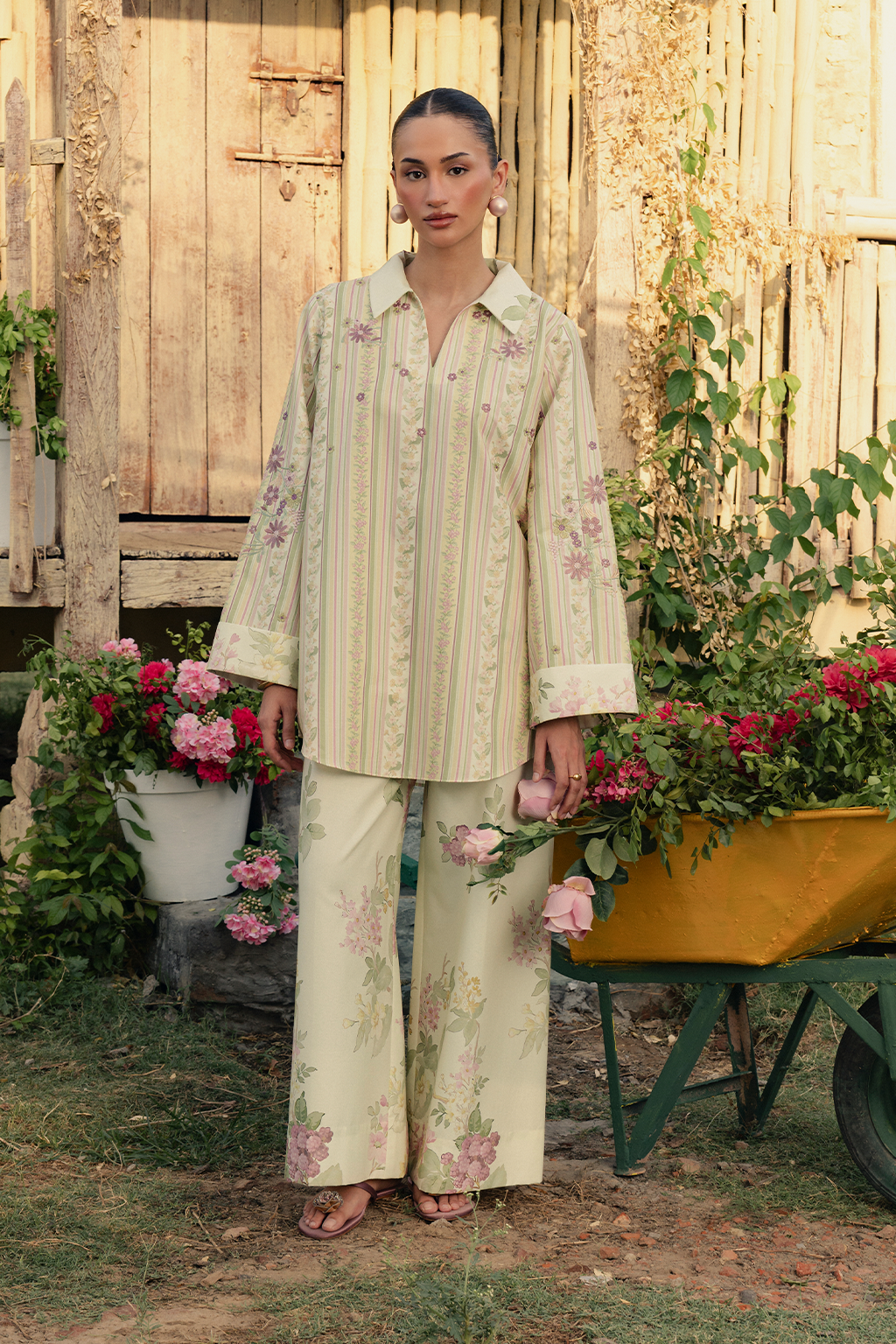 IP-386 PRINTED LAWN Main image